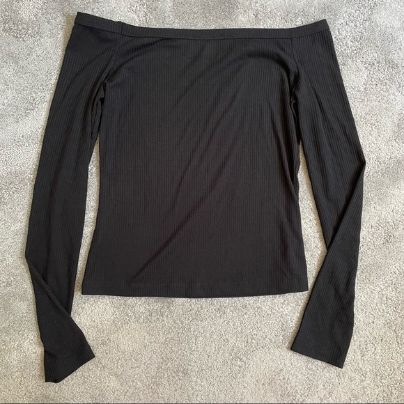Belen Black Stella Ribbed Long Sleeve Off the Shoulder V-Neck Top EUC Size M - Picture 7 of 10
